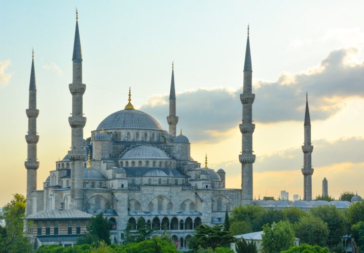 The most beautiful mosques in Asia