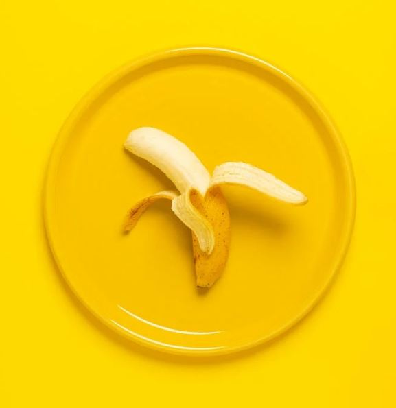 Banana single peeled