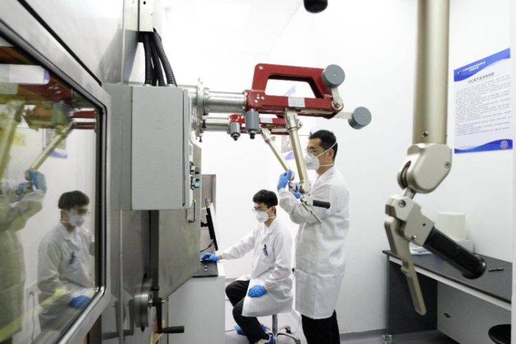 China's alpha isotope breakthrough to treat 1m cancer patients annually -  Chinadaily.com.cn