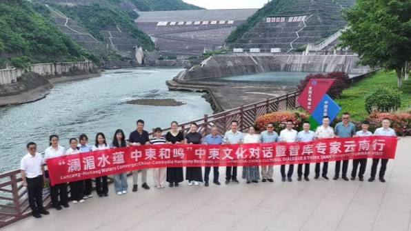 China sends work team to guide relief efforts following flash flood in Gansu