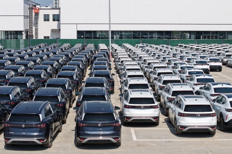 Chinese electric vehicles awaiting export, Hangzhou, east China's Zhejiang Province, June 15, 2026. /VCG