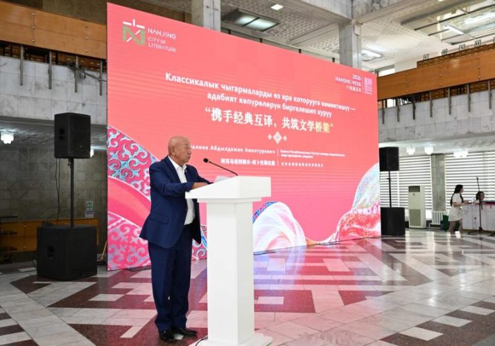 https://pics1.baidu.com/feed/e7cd7b899e510fb361fd9bbbb210fc87d0430cef.jpeg@f_auto?token=314165f4bc23fb40bb44caec14fd4cf6