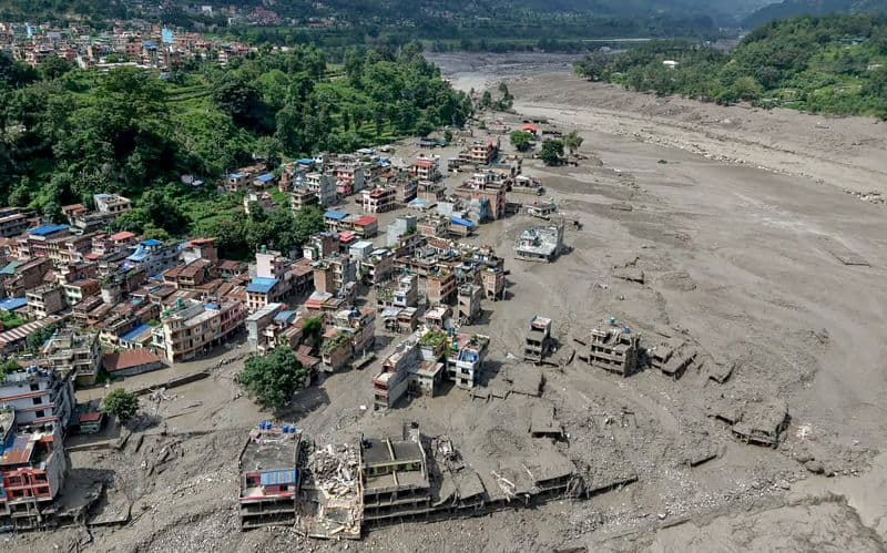 Hundreds missing and many feared dead after massive flash flood hits Nepal- China border | RNZ