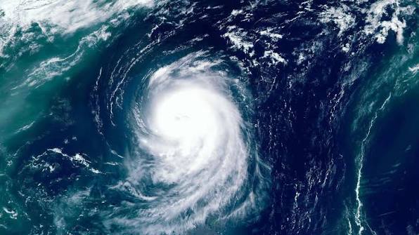 Typhoon Saudel makes landfall; East China ports re... | myKN