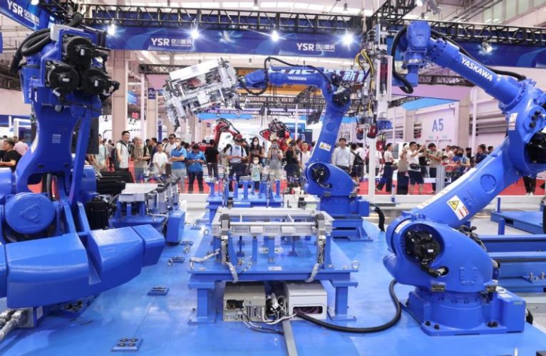 China to set up technological system for manufacturing sector by 2025 -  Chinadaily.com.cn