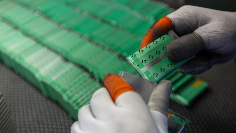 China unveils five-year plan for new-type battery industry - Chinadaily.com.cn