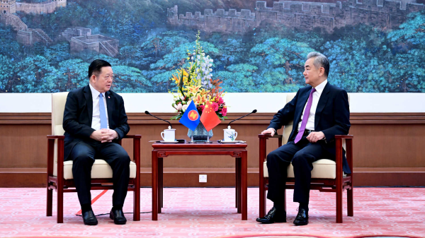 Chinese Foreign Minister Wang Yi, also a member of the Political Bureau of the Communist Party of China Central Committee, meets with Secretary-General of ASEAN Kao Kim Hourn in Beijing, China, September 15, 2026. /Chinese Foreign Ministry