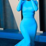 Kim kardashian in Blue dress