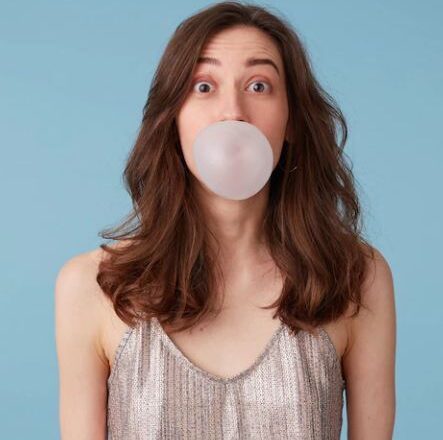 How to get rid of chewing gum from hair