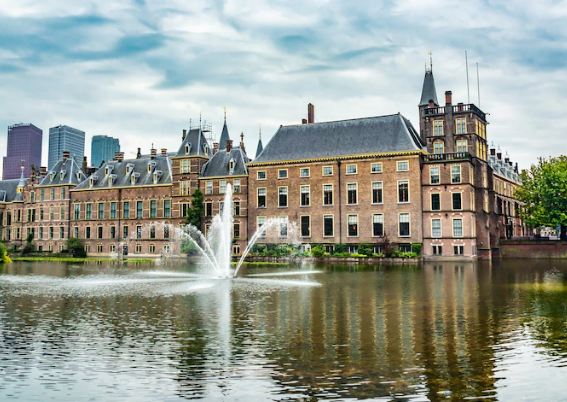 6 travel destinations in the Netherlands