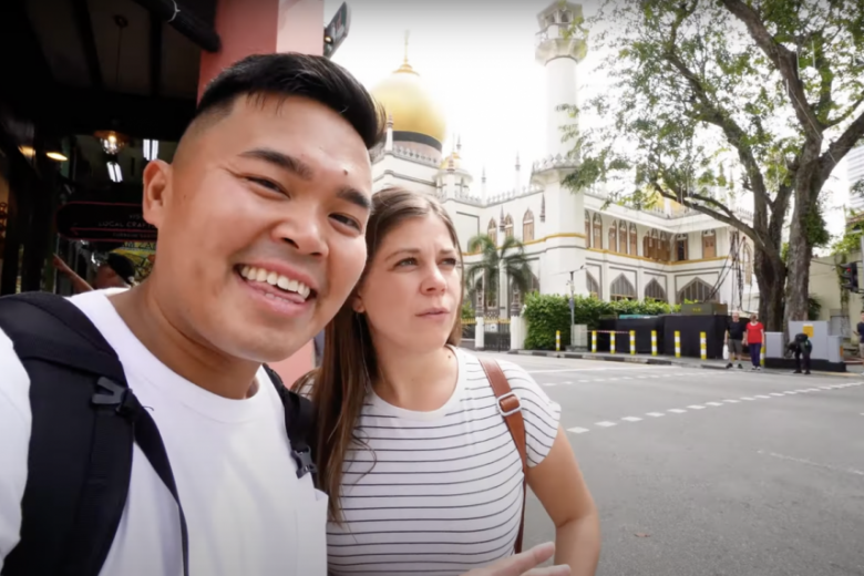 Singapore tour guide