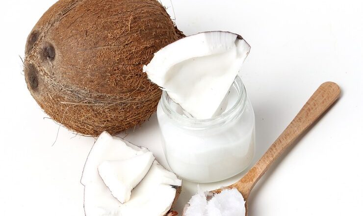 How to Make Your Own Coconut Oil