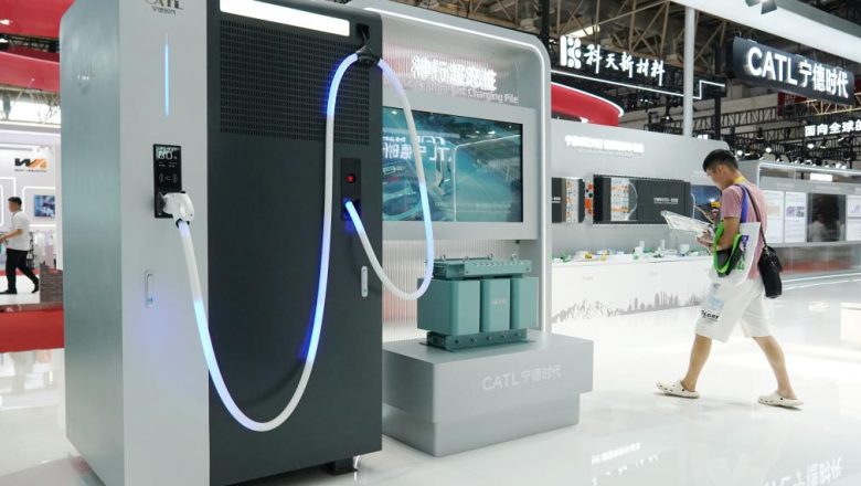 শেনচেনে নতুন জ্বালানির গাড়ি চালাতে উৎসাহ দিচ্ছে পরিবেশবান্ধব বিদ্যুত