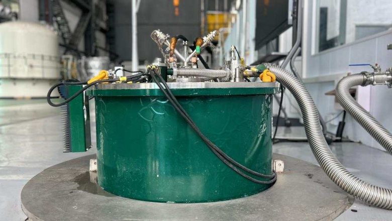 পৃথিবীর চেয়ে ৭ লাখ গুণ শক্তিশালী চৌম্বকক্ষেত্র তৈরি করে রেকর্ড চীনের