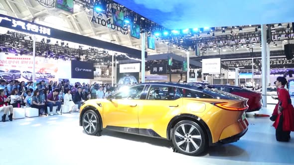 চীনের গাড়ি খাতে নভেম্বরে রেকর্ড