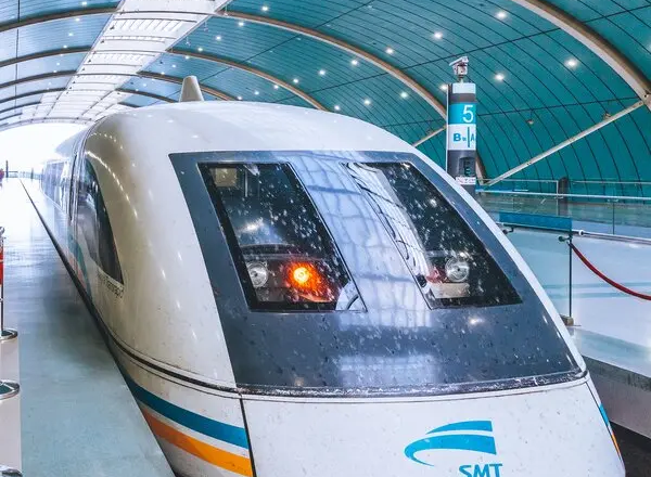 মেড ইন চায়না: শাংহাই ম্যাগলেভ ট্রেন