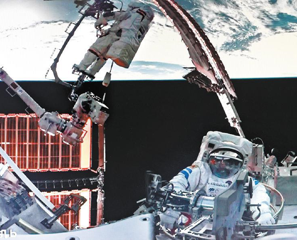 কক্ষপথে চীনের ২৬৫ গবেষণা