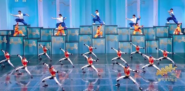 চীনা বসন্ত উৎসবে রোবটের ঝলক