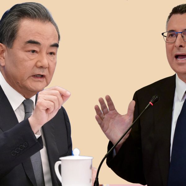 চীনের পররাষ্ট্রমন্ত্রীর সঙ্গে ইসরায়েলের পররাষ্ট্রমন্ত্রীর ফোনালাপ