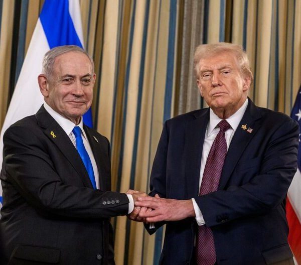 এই যুদ্ধের আসল কারণ কী? কেন কারণ বারবার বদলাচ্ছে?