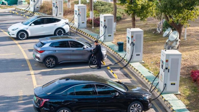 চীনে বৈদ্যুতিক গাড়ির চার্জিং সুবিধা ২ কোটি ১০ লাখ ছাড়িয়েছে