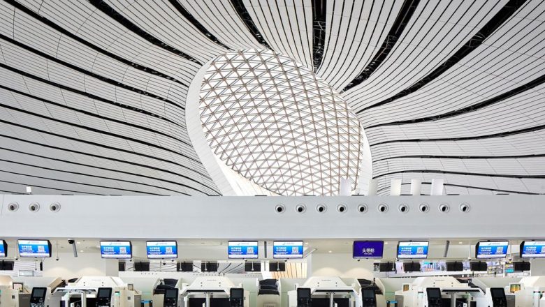 কাগজের বোর্ডিং পাস বাতিল, ডিজিটাল সেবায় যাচ্ছে বেইজিং তাসিং বিমানবন্দর