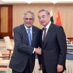 ওয়াং ই’র আমন্ত্রণে চীনে আসছেন পাকিস্তানের পররাষ্ট্রমন্ত্রী