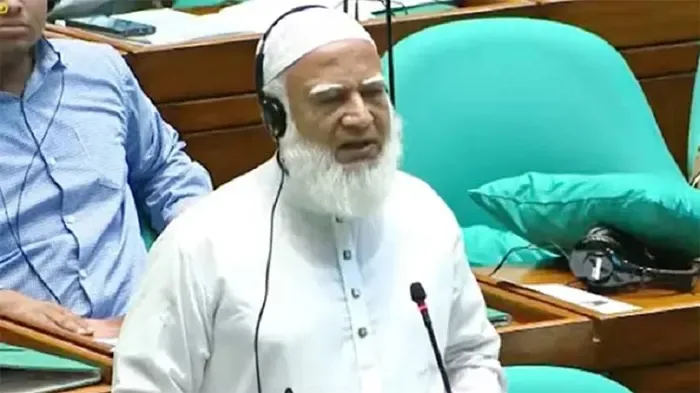সংসদে স্বরাষ্ট্রমন্ত্রীর আচরণে ক্ষুব্ধ বিরোধী দল, ক্ষমা চাওয়ার দাবি শফিকুর রহমানের
