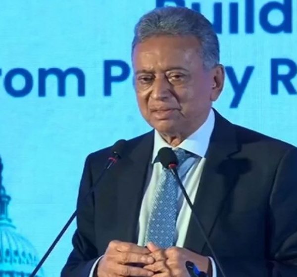 প্রেক্ষাপট: বিদ্যুৎ ও গ্যাস সংকট নিরসনে অন্তত ২ বছর সময় লাগবে: অর্থমন্ত্রী