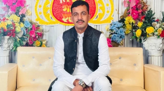 নরসিংদীতে প্রবাসীর কোটি টাকা ও স্বর্ণালঙ্কার নিয়ে উধাও স্বেচ্ছাসেবক দল নেতা
