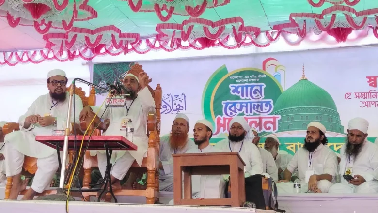 শরিয়াহবিরোধী আইন মেনে নেওয়ার সুযোগ নেই: বায়তুল মোকাররমের খতিব মাওলানা আব্দুল মালেক