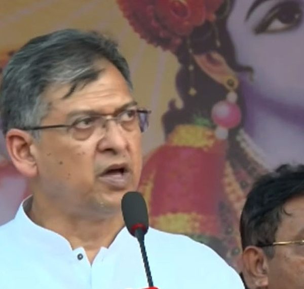 সব নাগরিক নিজ নিজ ধর্ম স্বাধীনভাবে পালন করবেন: স্বরাষ্ট্রমন্ত্রী