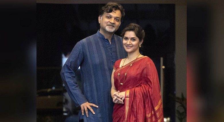 মিথিলার সঙ্গে সম্পর্কের ইতিটানার ইঙ্গিত দিলেন সৃজিত মুখোপাধ্যায়