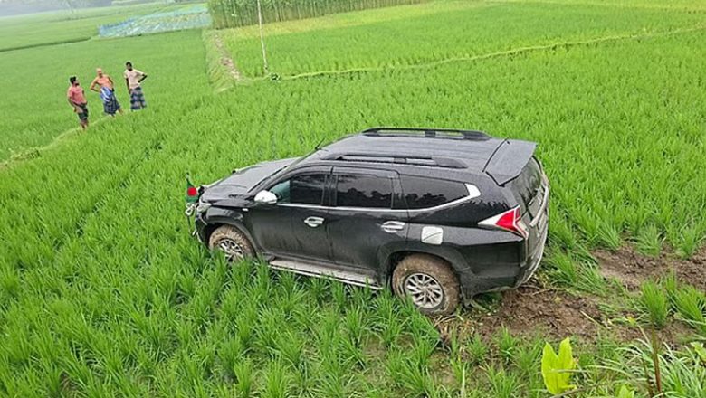 বগুড়ায় প্রতিমন্ত্রীর গাড়ির ধাক্কায় আহত বৃদ্ধার মৃত্যু, হাসপাতালে চিকিৎসাধীন অবস্থায় শেষ নিঃশ্বাস