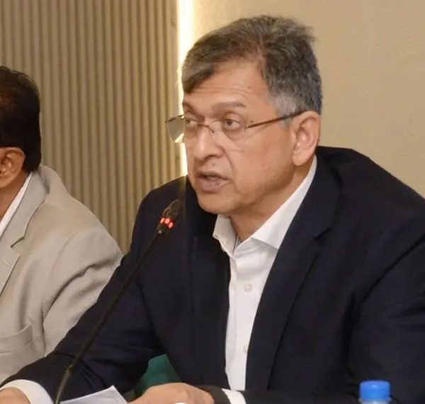 রোহিঙ্গা সংকটের টেকসই সমাধানে ‘ট্রানজিশনাল স্ট্র্যাটেজি’র ওপর গুরুত্বারোপ স্বরাষ্ট্রমন্ত্রীর