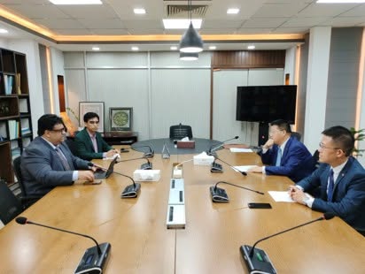 ডাক, টেলিযোগাযোগ ও তথ্যপ্রযুক্তি এবং বিজ্ঞান ও প্রযুক্তি মন্ত্রণালয়ের উপদেষ্টার সাথে চীনা রাষ্ট্রদূতের সৌজন্য সাক্ষাৎ
